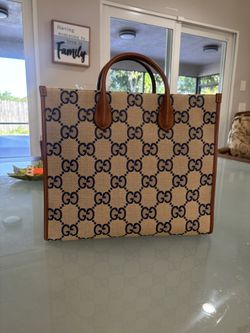 Handbag