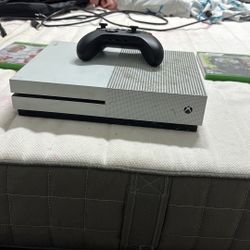 Xbox One s Bundle 