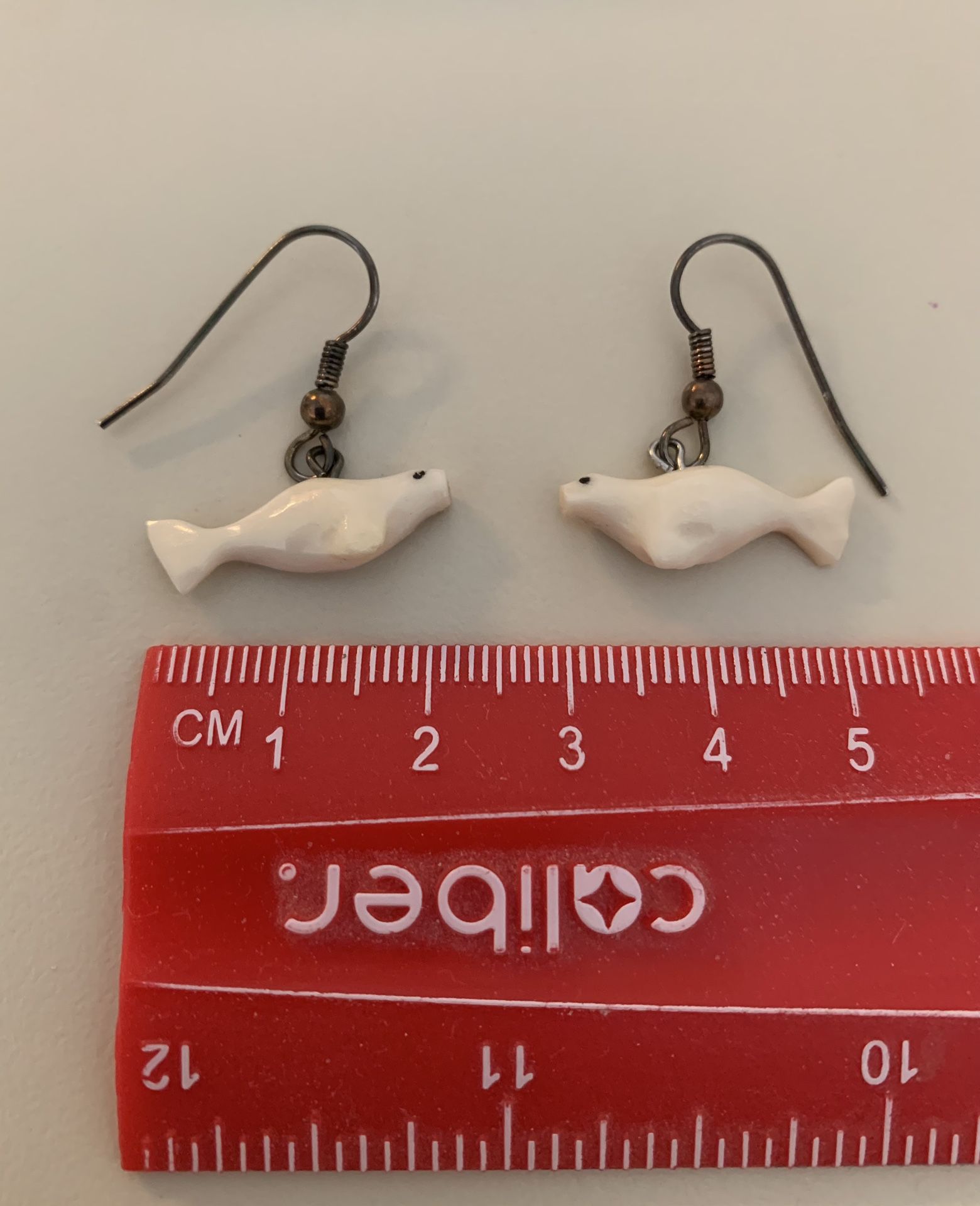 Hand Made INUK Canada Dangle Earrings – Pair of Seals