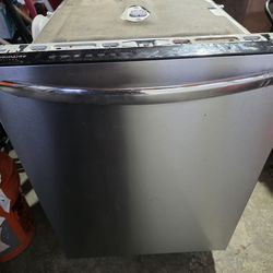 Frigidaire dishwasher  for Parts $200
