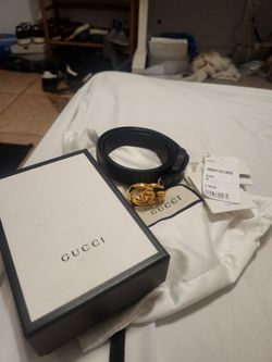 Authentic Women small gucci belt
