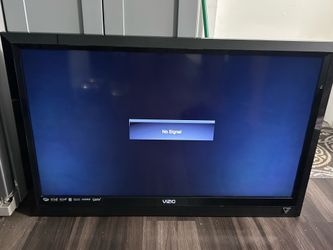 Vizio 39” LCD 1080p 60Hz TV