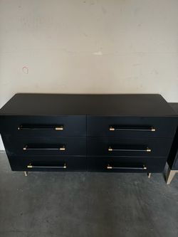 Dresser and 2 night stands
