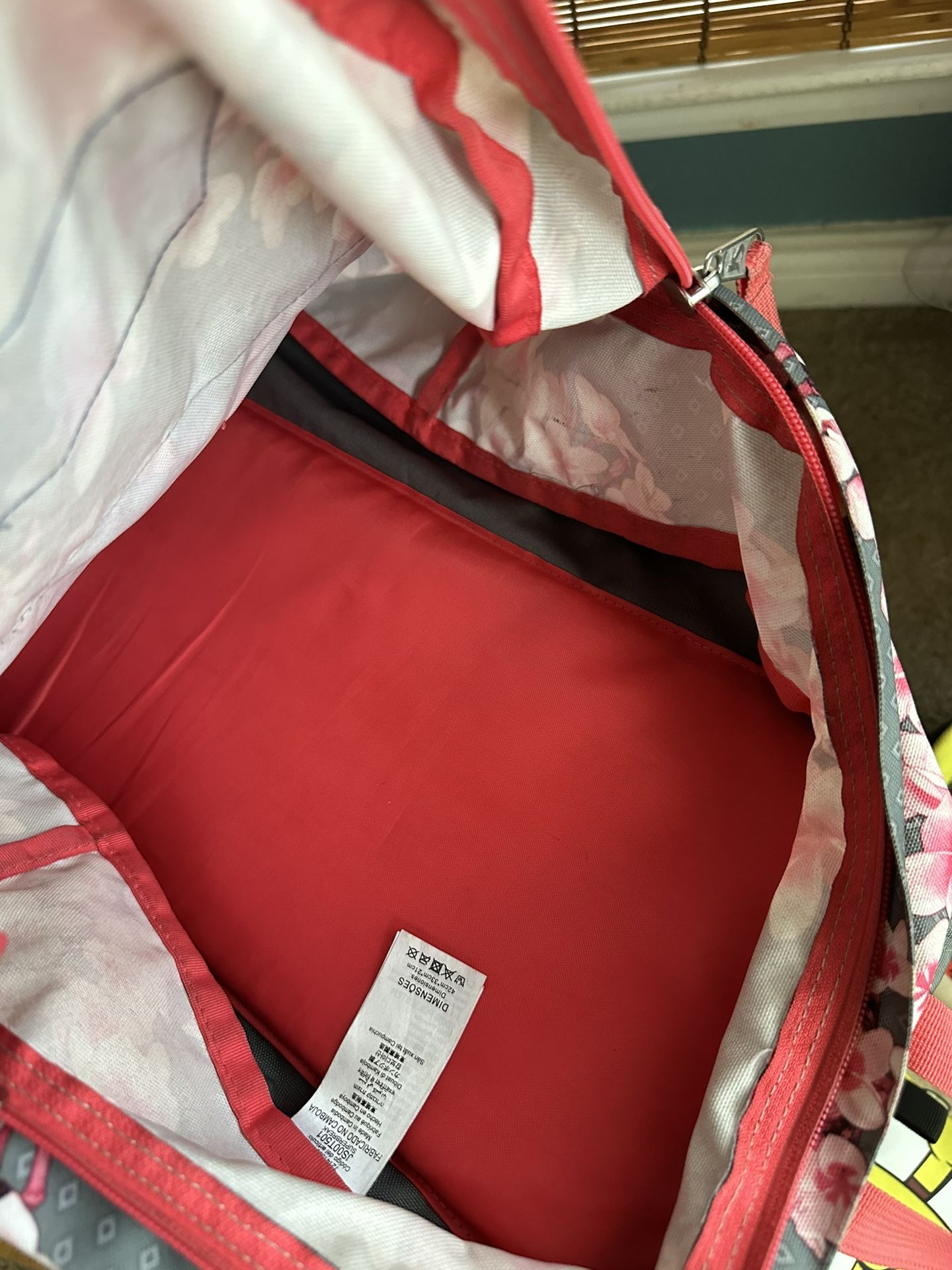 JANSPORT BACKPACK CHERRY BLOSSOMS for Sale in San Antonio, TX OfferUp