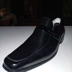 (Size 9.5M) Men's, New, Stacy Adams
Beau Bit Perforated Leather Loafers, No Box
Beautiful new dress shoes, retail and online prices range from $90 to 