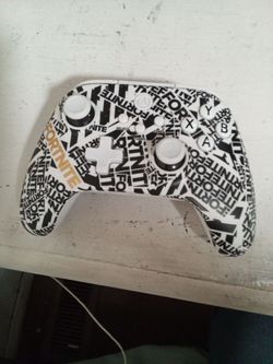 Bluetooth gaming controller