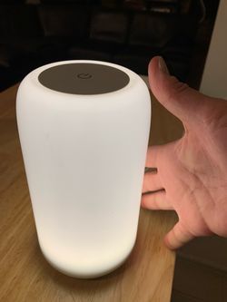 Rootro T16 touch bedside table lamp