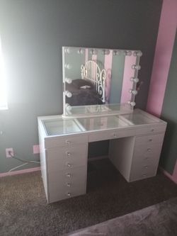 Vanity with Blu tooth and light's