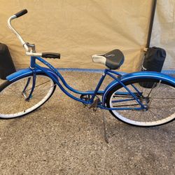 VINTAGE SCHWINN HOLLYWOOD BIKE