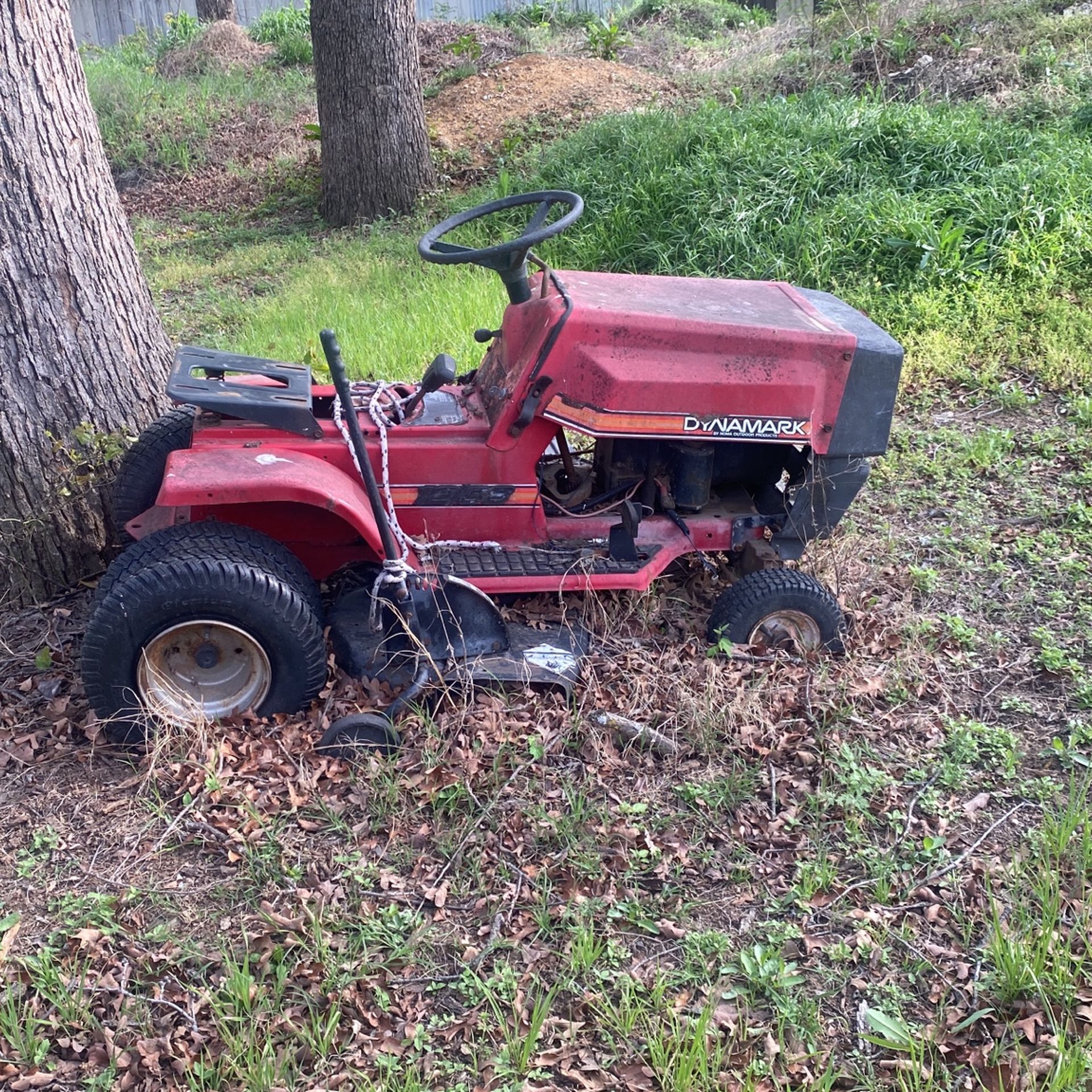 Dina mark Riding Lawn Mower Wirks 175 