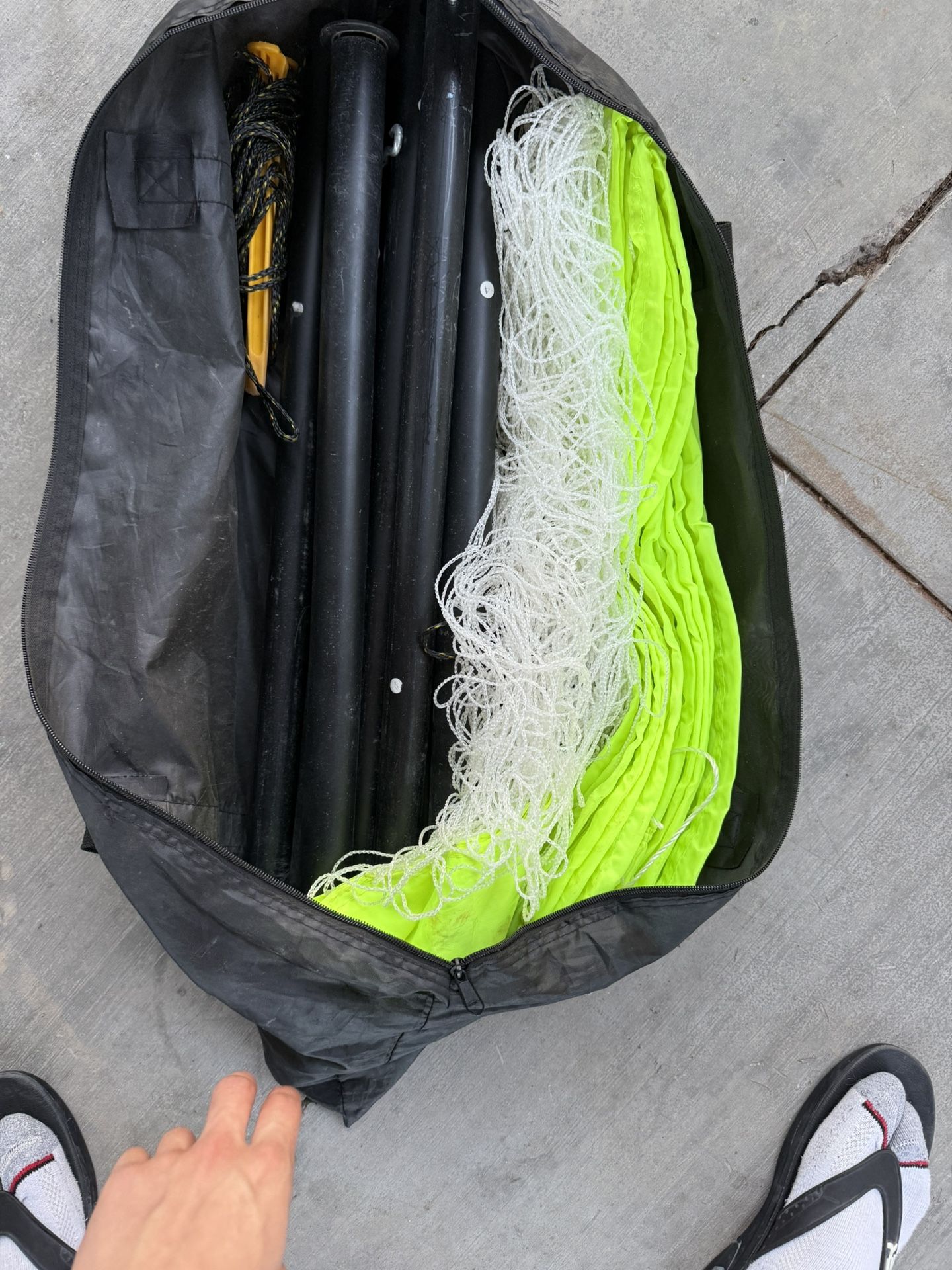 Build Up Volleyball Net