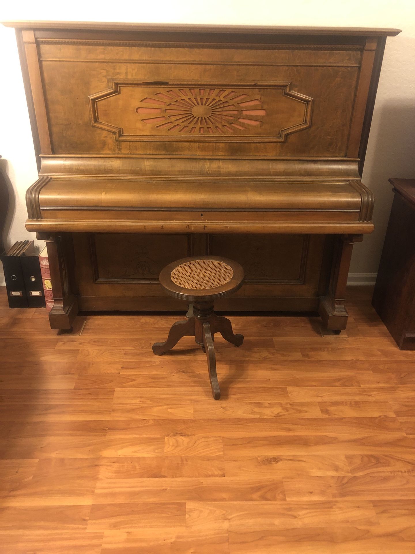 Gustav Breyer Hamburg Upright Piano