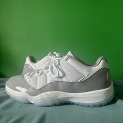 Nike Air Jordan 11 Low Cement Grey Size 13