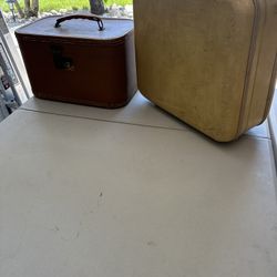 Antique Luggage’s 