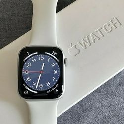 APPLE WATCH SERIES 8 41MM UNLOCKED NEW IN BOX $1 DOWN TODAY REST IN PAYMENTS.NO CREDIT CHECK 