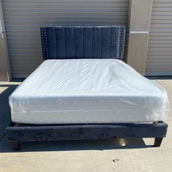 Queen Bed Frame With Mattress 