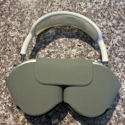 AirPods Max