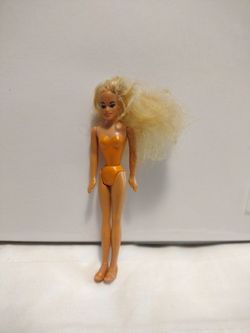 Glamour gals Barbie 1981
