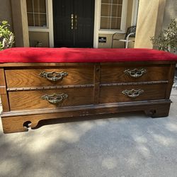 LANE Furn 1960s Cedar Chest Padded Bench