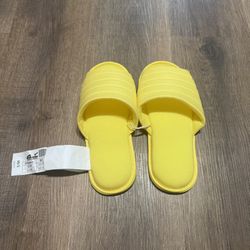 *NEW* IKEA Slippers, Size S/M