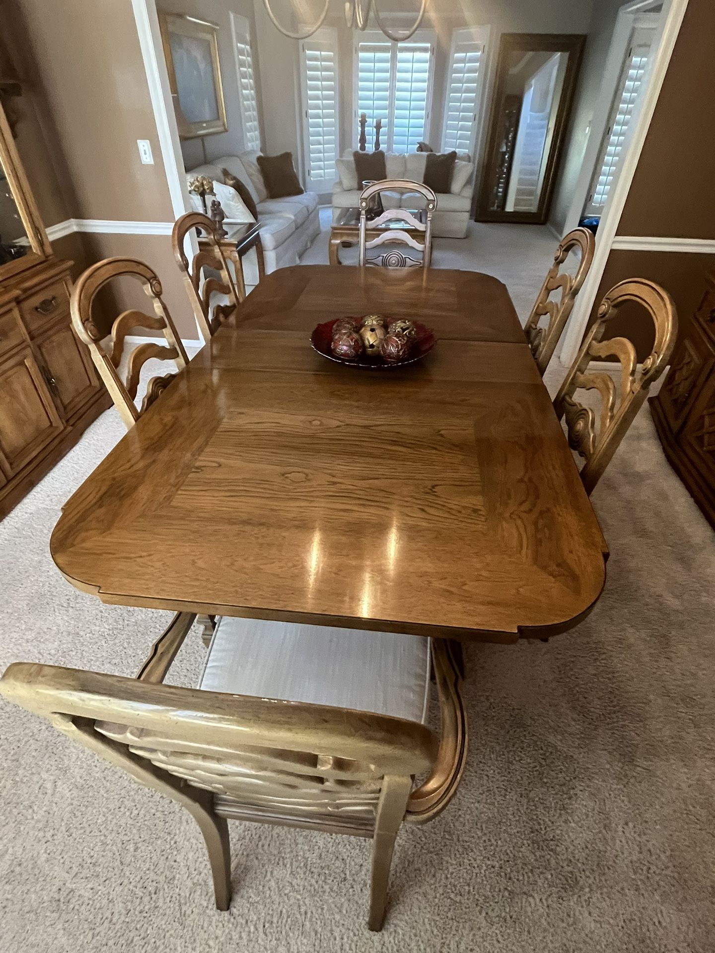 Thomasville Furniture Dining Room