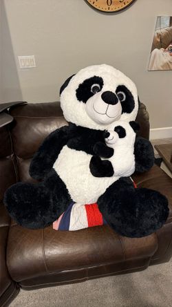 4 foot tall panda bear + baby