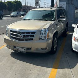 2011 Cadillac Escalade