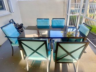 Outdoor patio furniture