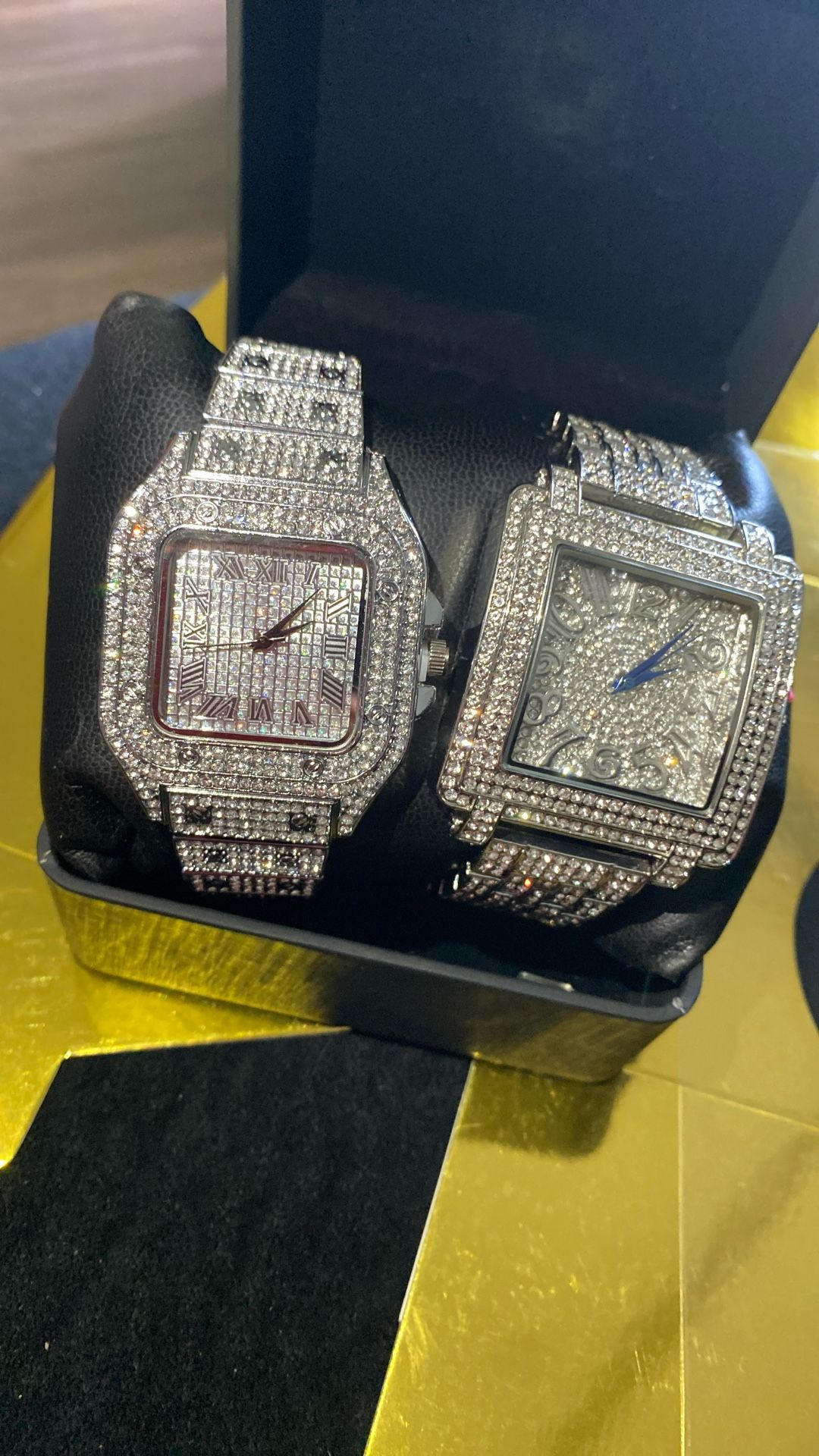 Celebrity CEO executive rapper, boss man unisex