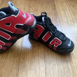 Nike Uptempo 12c New