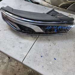 Hyundai Palisade Right Headlight Oem