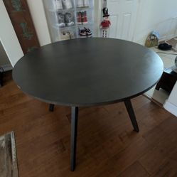 Nikolai 40" Wood Dining Table - Gray