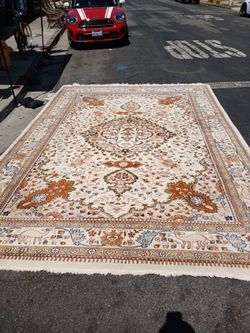 Tabrize Oriental Area Rug Horse Hunting Animals Ivory Rust Blue Coral