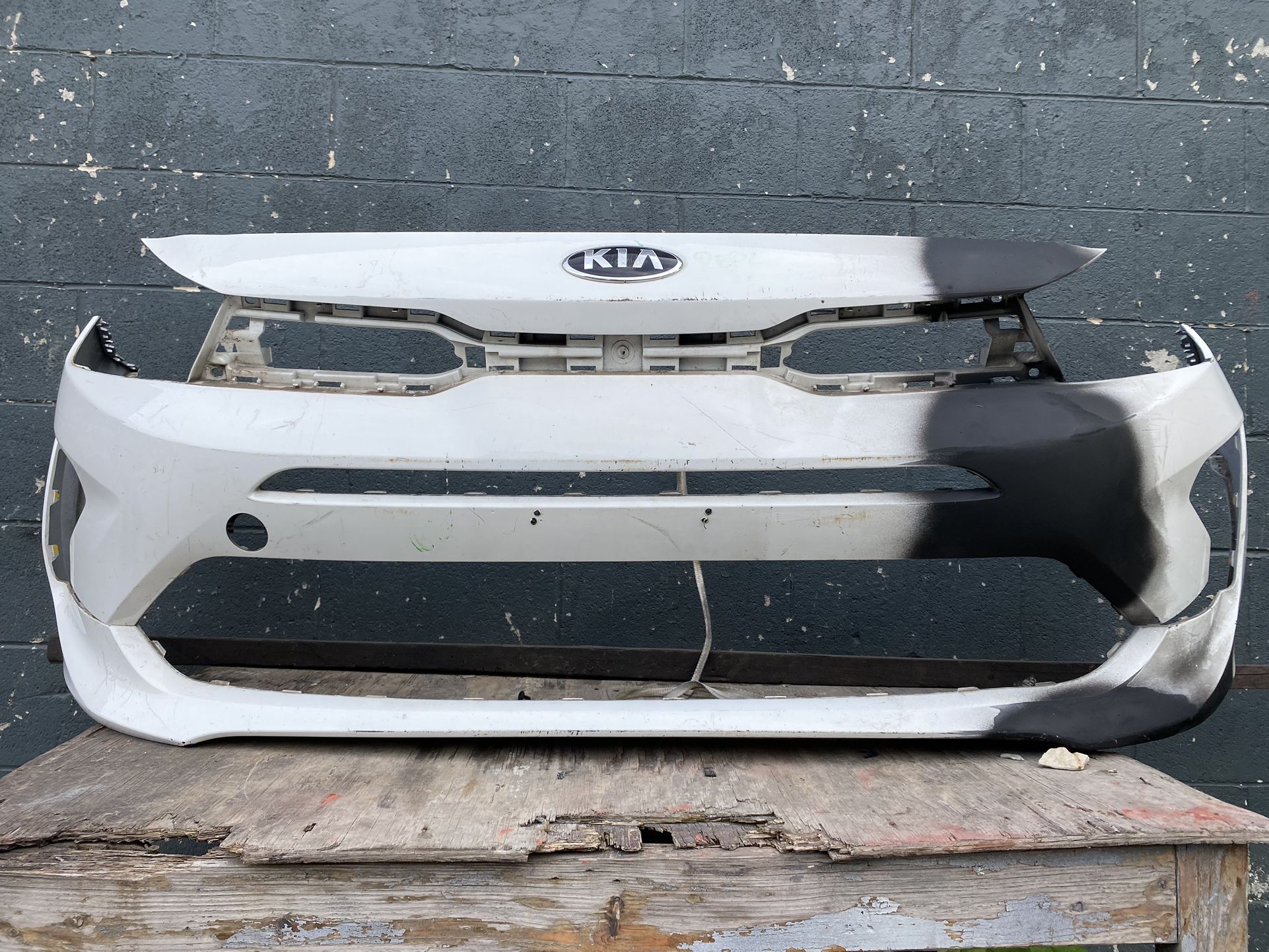 2021-2023 kia rio front bumper