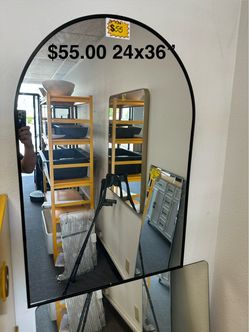 Mirror Sales Starting  $25.00 !!! Round Rectangular Square Mirror Vanity