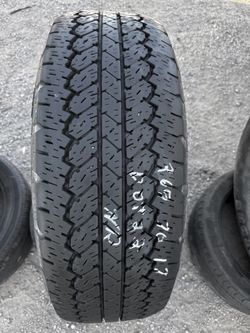 LT 265/70/17 90% BRIDGESTONE AT TIRES