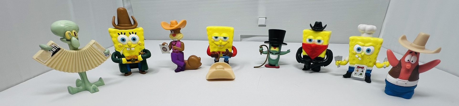 2008 Burger King Spongebob Squarepants “Pest From The West” Kids Meal Toys