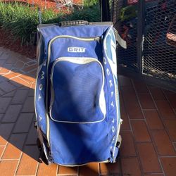 GRIT — Role Away /Travel Bag