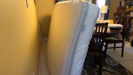 Signature Design by Ashley Full-Sized Mattress