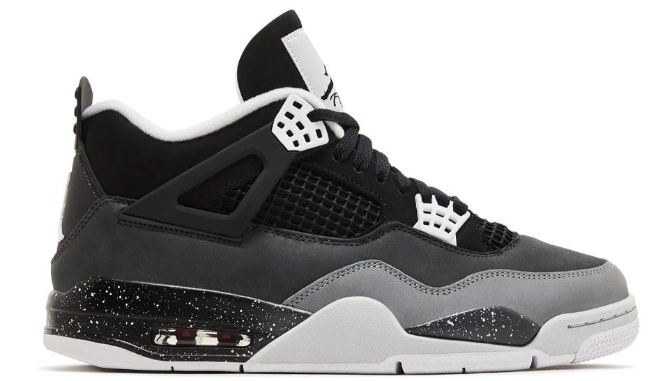 Air Jordan 4 Retro Fear Size 10 ½ Men's NITB