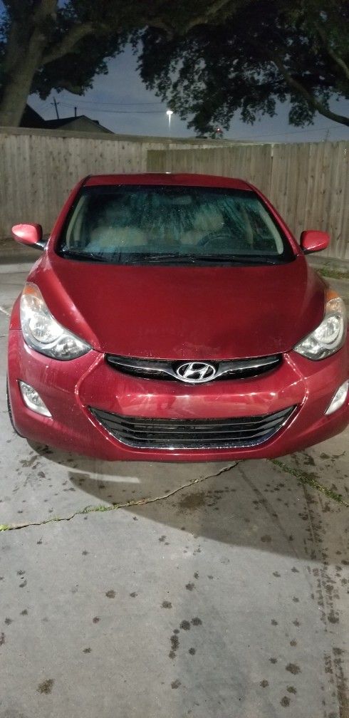 2012 Hyundai Elantra