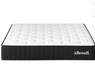 King Size Hybrid 10" Mattress Brand New In A Box 