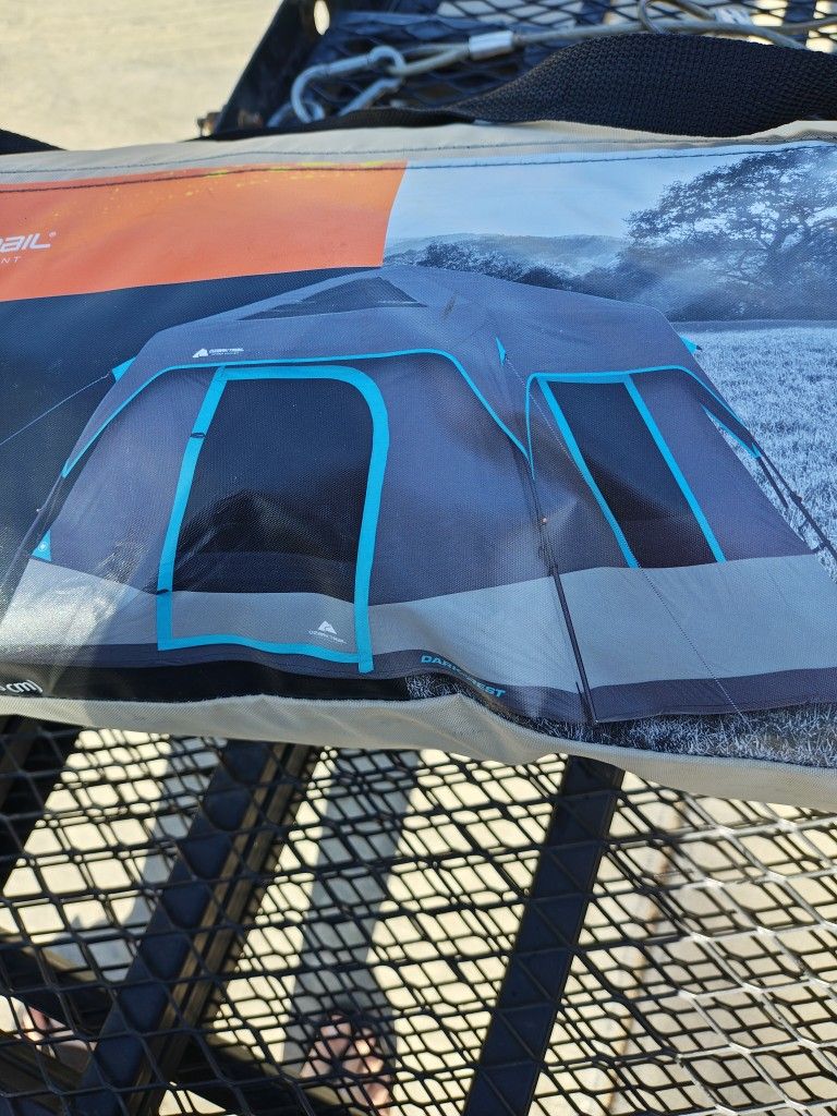 6 Man Instant Tent 65 Firm No Less
