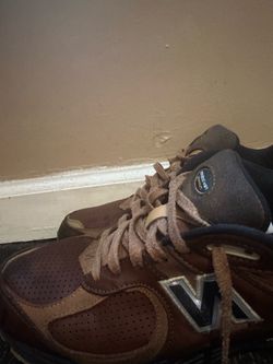 new balance 2002r