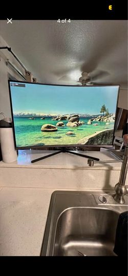 32” Samsung Curved Monitor