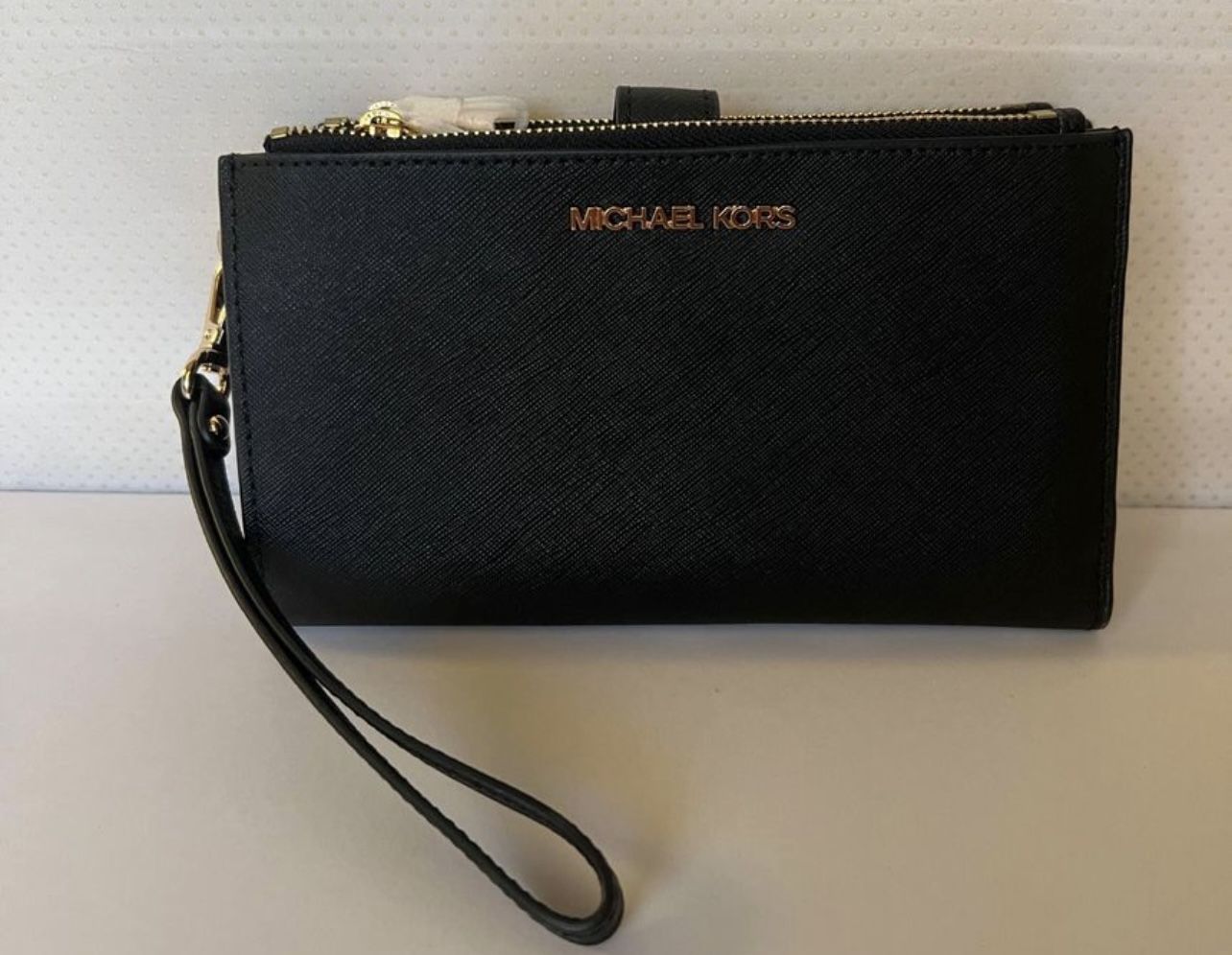 Michael Kors Phone Wallet/ Wristlet Brand New
