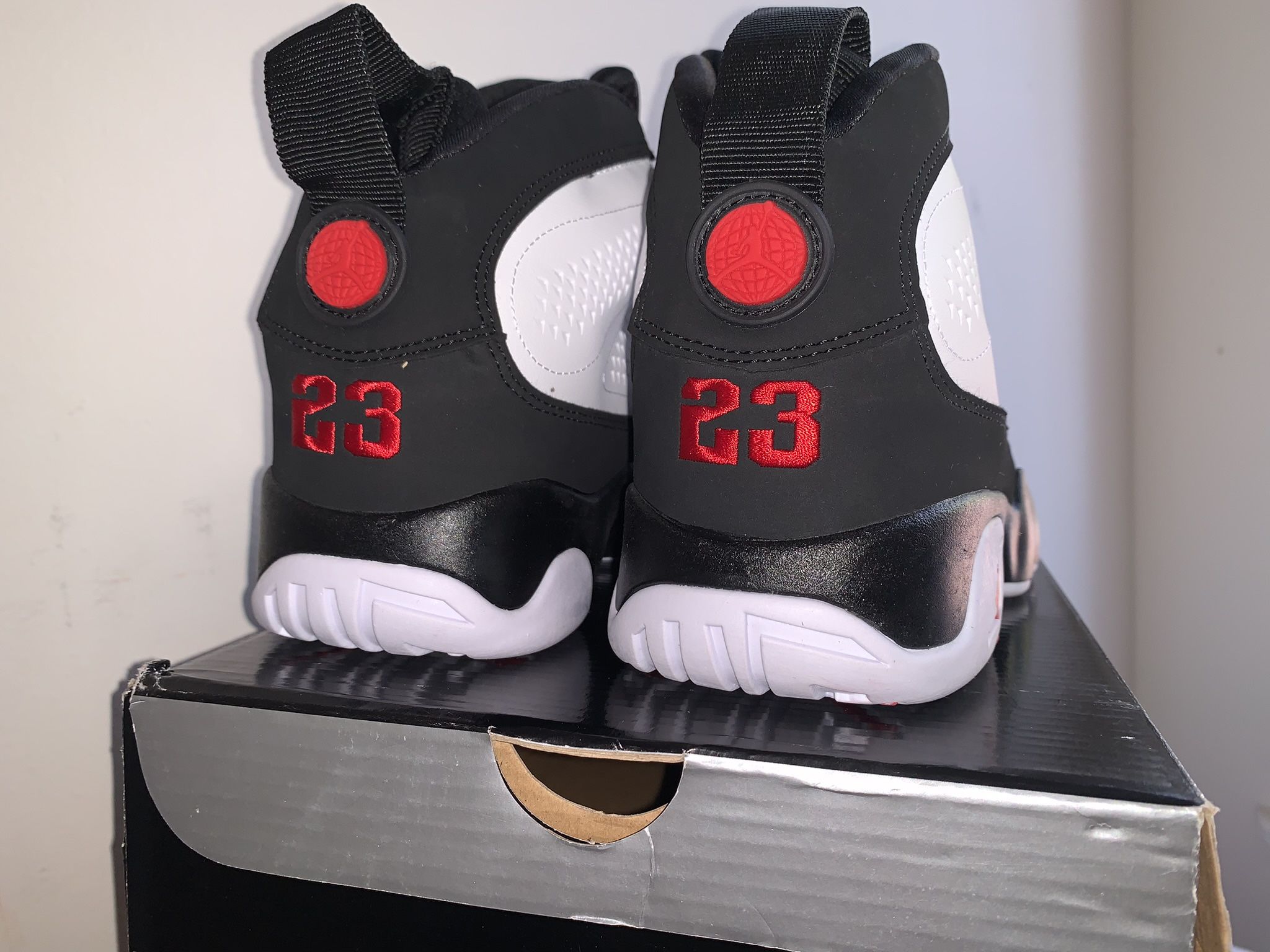 Air Jordan 9 
