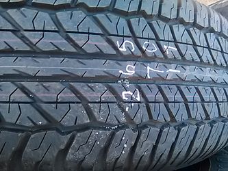 265 70 17 five Dunlop tires