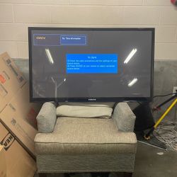 50”Samsung Tv With Remote Controller ( It’s Not A Smart Tv). 