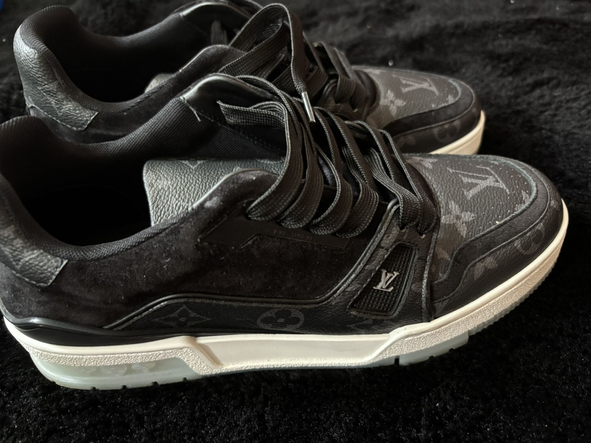 BLACK LV Trainers BEST OFFER